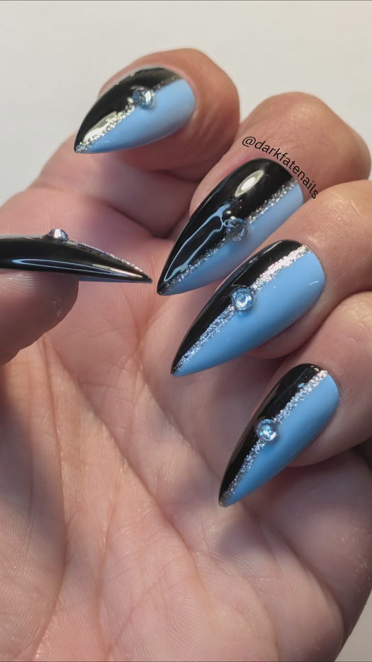 D: Custom Moderate Design Nails *consultation required*