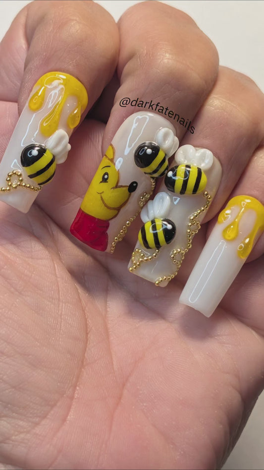 F: Custom Intricate Design Nails *Consultation Required*